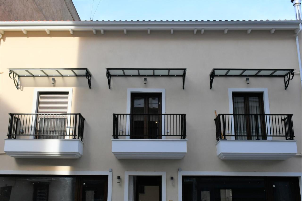 Comfy And Stylish Apt2 Ioannina Extérieur photo